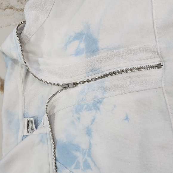 VS Pink Blue Tie Dyed 1/4 Zip Sweatshirt. Size XS. - Picture 3 of 8